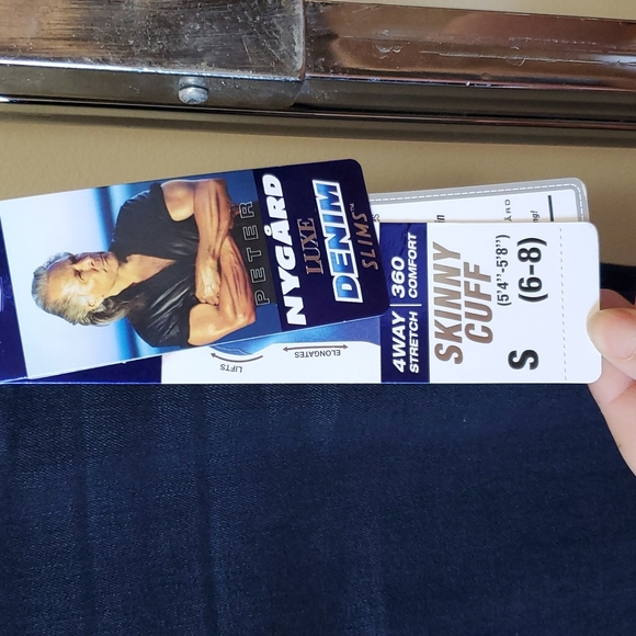 Peter nygard denim slims - Picture 2 of 4